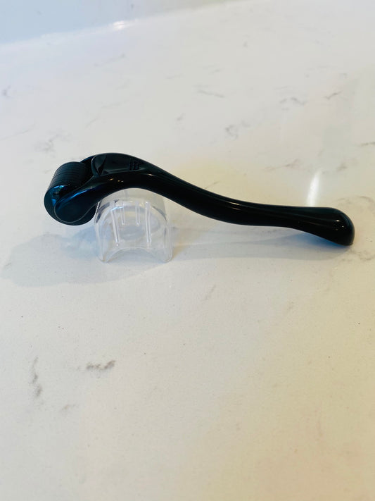 Luxe Men's Derma Roller